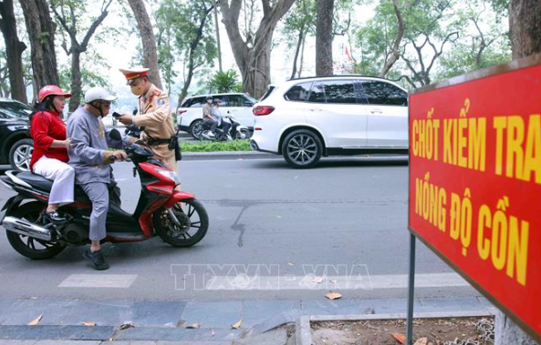 Tối mùng 1 Tết, xử lý trên 1.600 trường hợp vi phạm nồng độ cồn